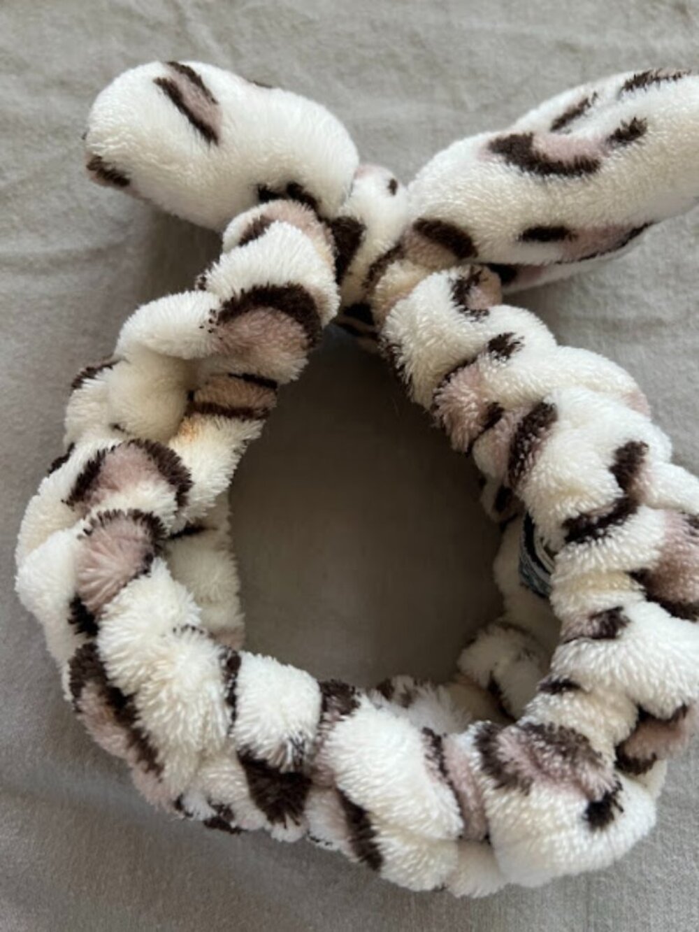 The Vintage Cosmetic Co Leopard Print Make-Up Headband